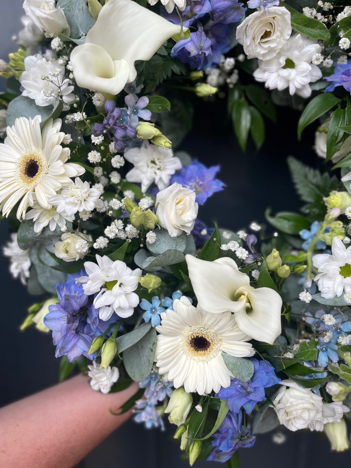 Blue Beauty Wreath — thumbnail 2
