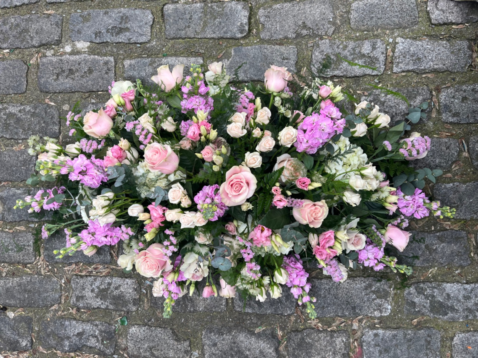 Cottage Coffin Spray — view 1